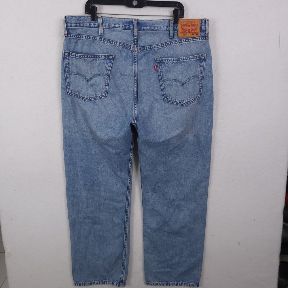 Levi's 565 Loose Fit Jeans Mens 38x32 Fits 40x30 Light Wash Denim Baggy Y2K